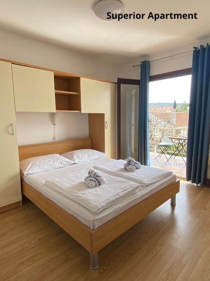 מאלינסקה Apartments Zivko מראה חיצוני תמונה