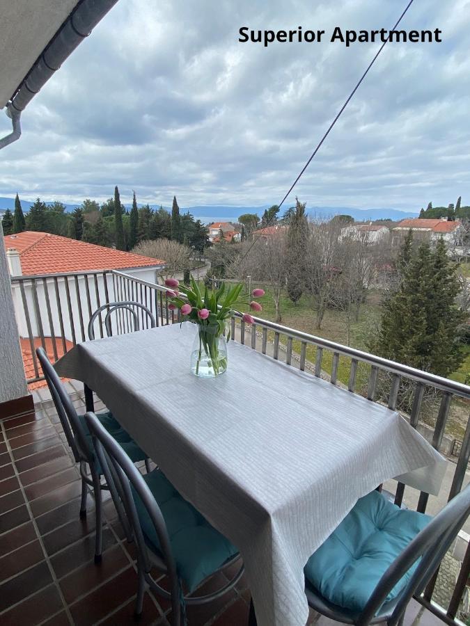 מאלינסקה Apartments Zivko מראה חיצוני תמונה