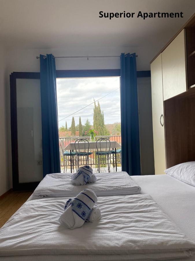 מאלינסקה Apartments Zivko מראה חיצוני תמונה