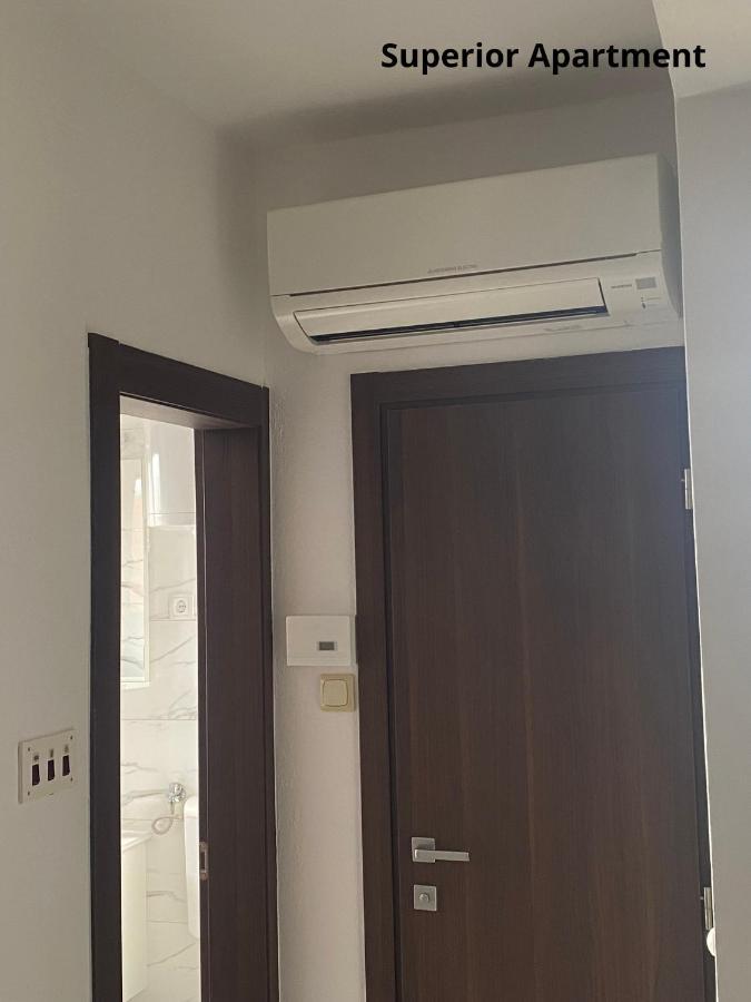 מאלינסקה Apartments Zivko מראה חיצוני תמונה