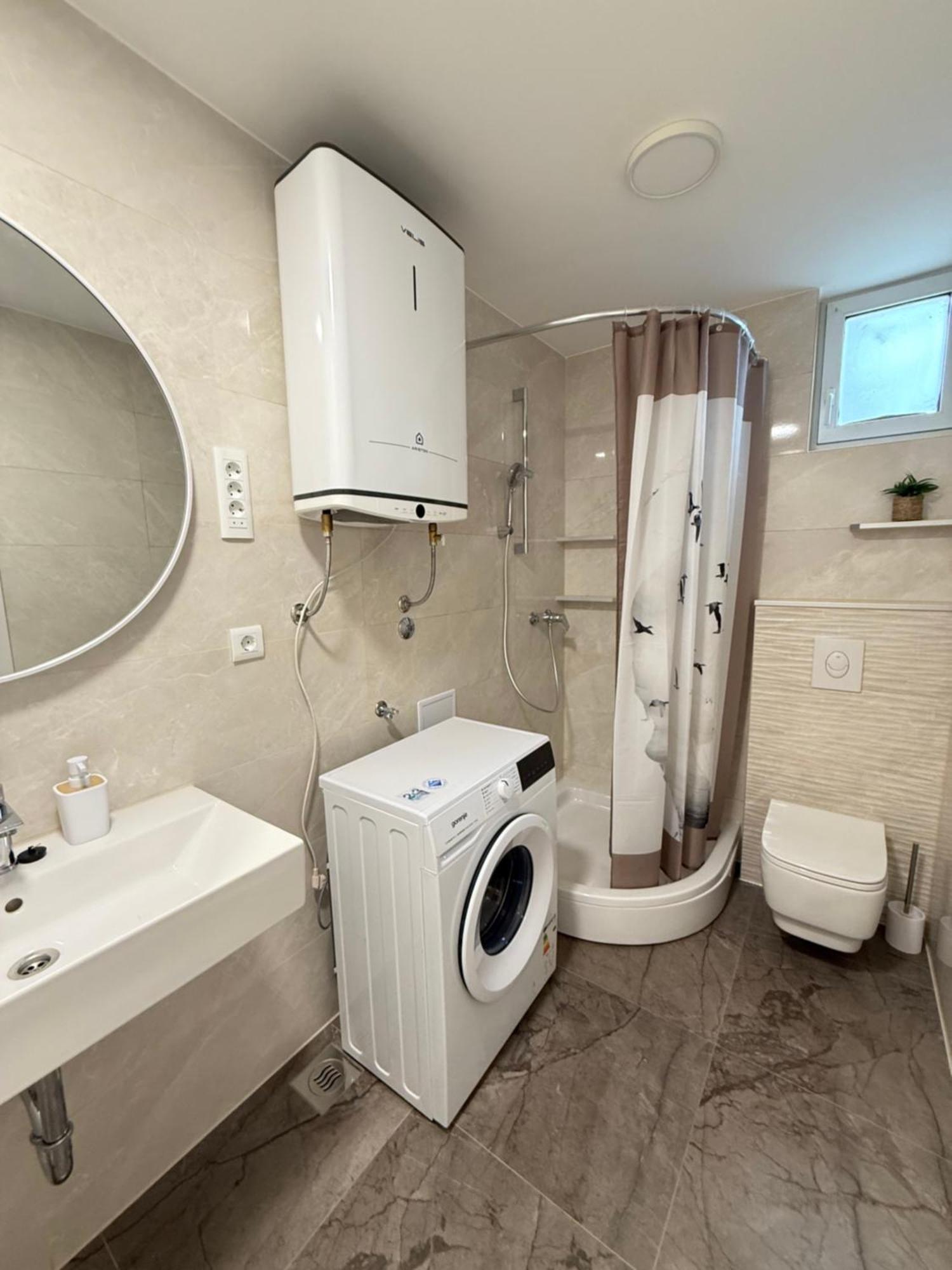 מאלינסקה Apartments Zivko מראה חיצוני תמונה